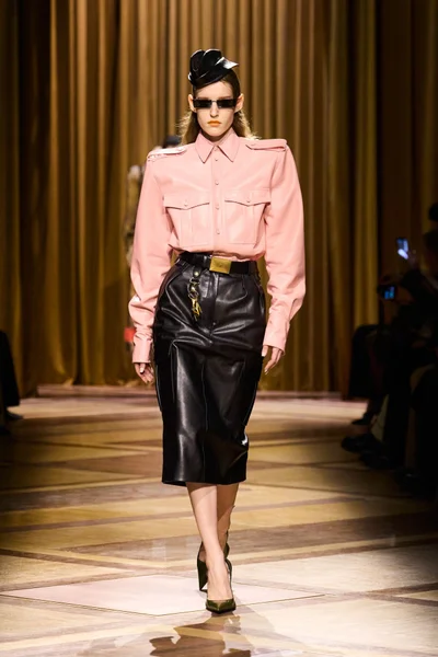 Look 47